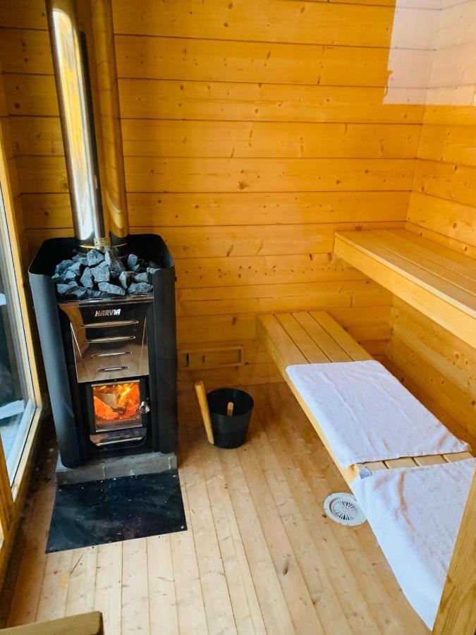 Beautiful Home Away From Home Near Stockholm City Saltsjöbaden Zewnętrze zdjęcie